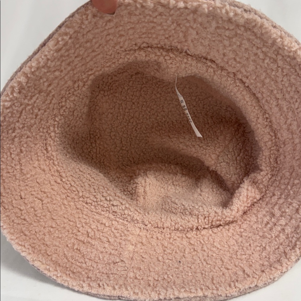 TIME & TRU Pink Bucket Hat Sherpa Lined New With Tags One Size - Picture 3 of 5